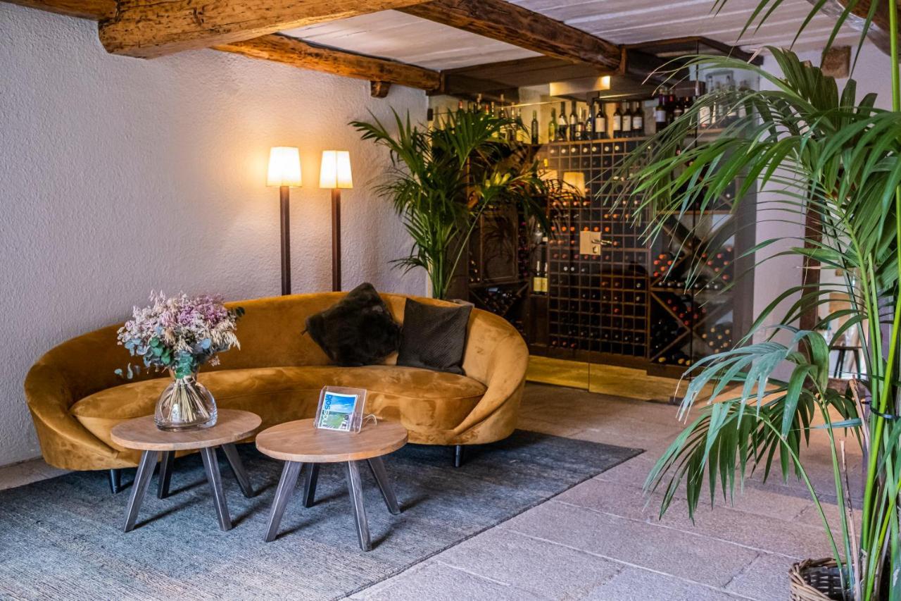 Hotel Mas Sola Санта-Колома-де-Фарн Экстерьер фото
