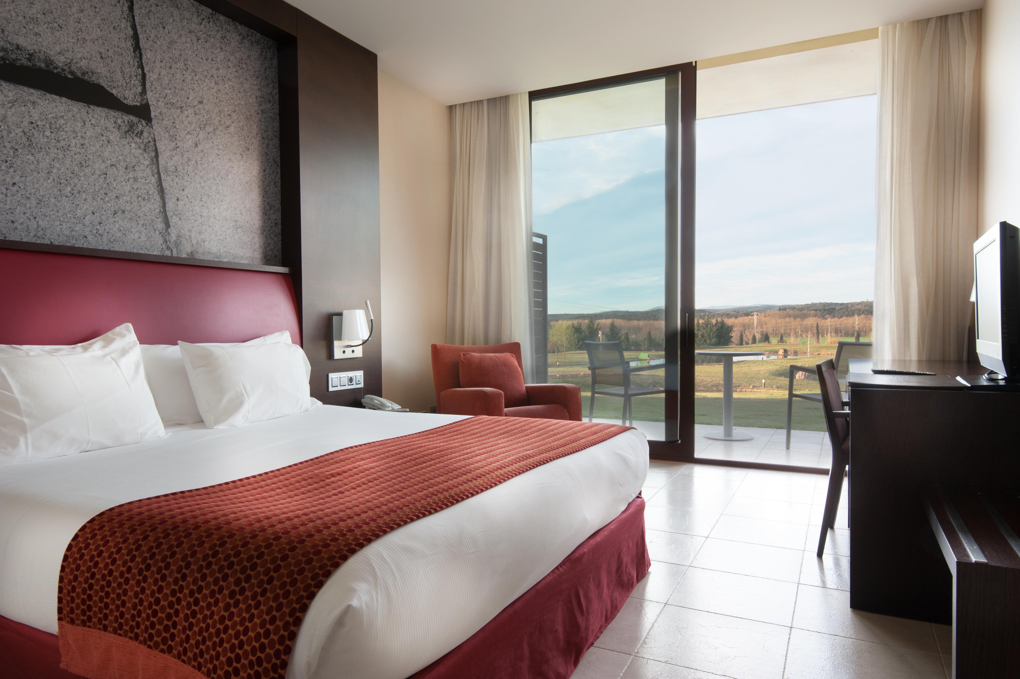 Hotel Mas Sola Санта-Колома-де-Фарн Экстерьер фото
