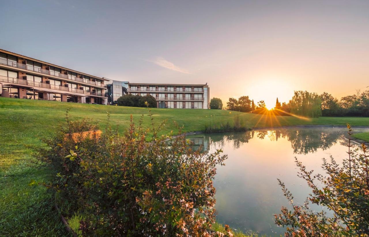 Hotel Mas Sola Санта-Колома-де-Фарн Экстерьер фото