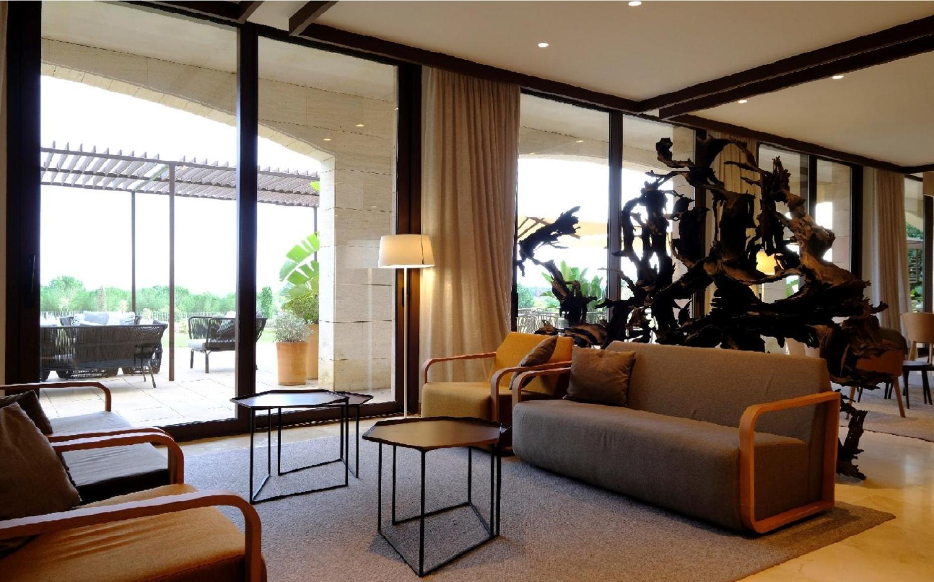 Hotel Mas Sola Санта-Колома-де-Фарн Экстерьер фото
