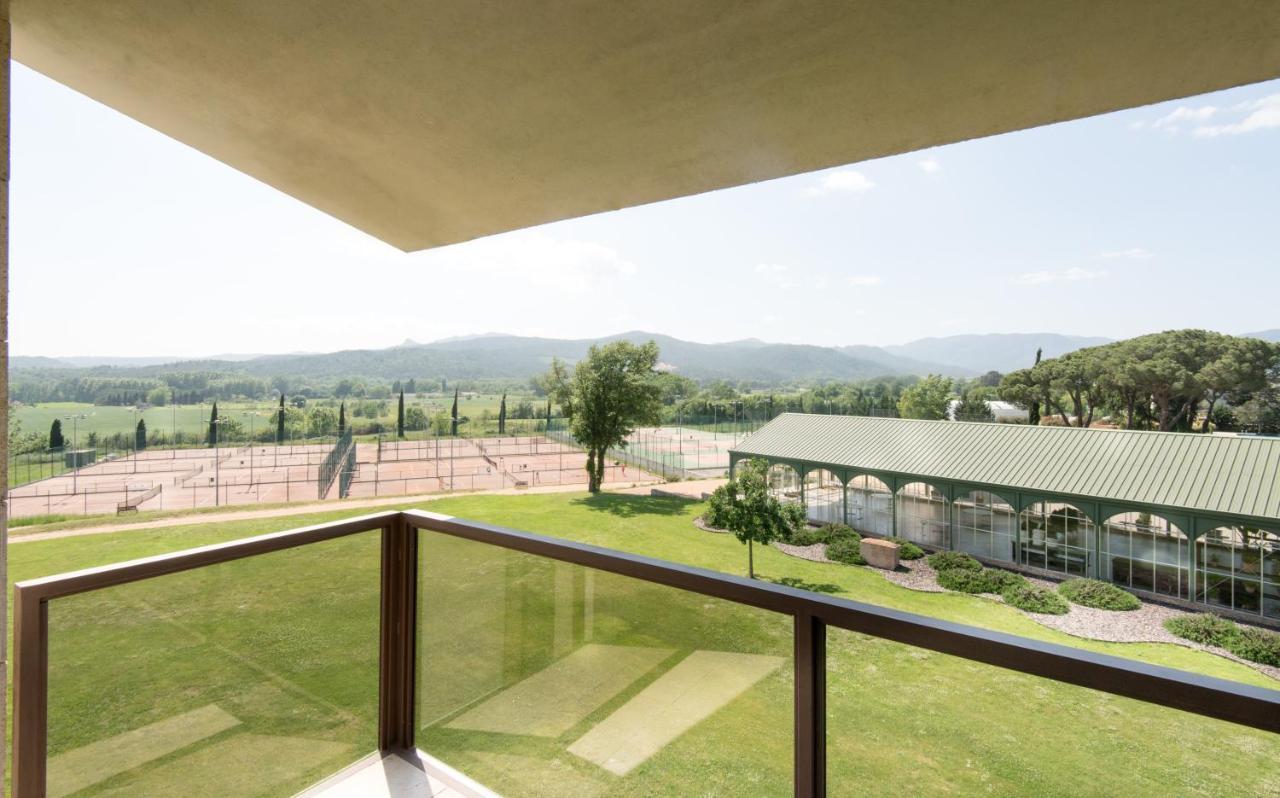Hotel Mas Sola Санта-Колома-де-Фарн Экстерьер фото